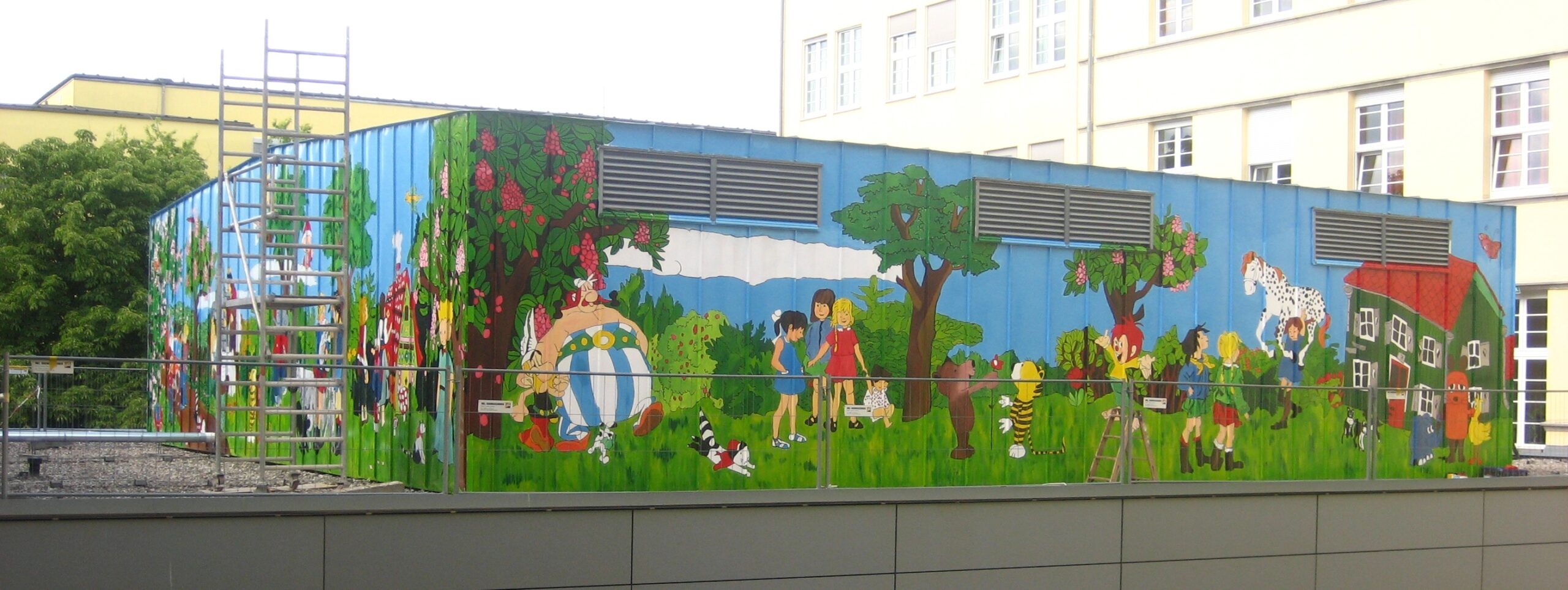 Fassadenmalerei Schweiz kindergarten
